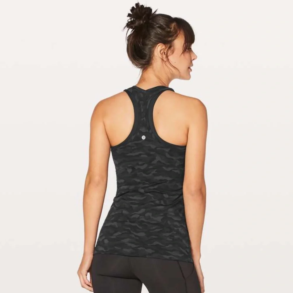 (EUC) Lululemon Cool Racerback II Tank 🖤 - Picture 4 of 7